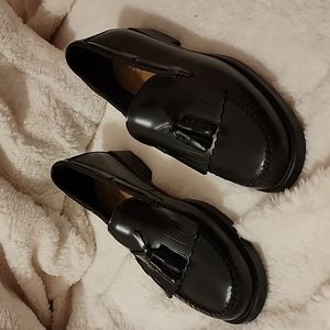 Bass Weejuns Black Marietta II NWOT